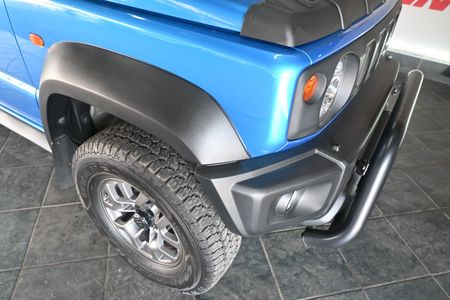 2021-Suzuki-Jimny-15-GLX-Auto_8