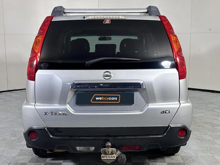 2012-Nissan-X-Trail-20-dCi-LE-Auto_15