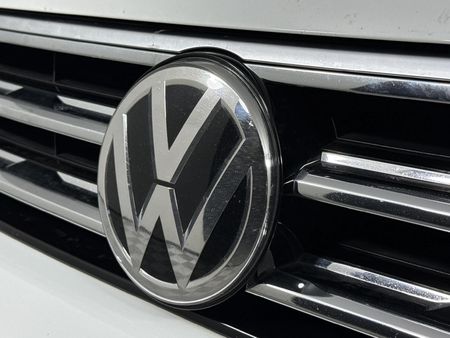 2017-Volkswagen-Tiguan-20-TDI-Comfortline-4Motion-Auto_11