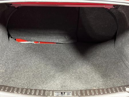 2014-Mazda-3-16-Dynamic_13