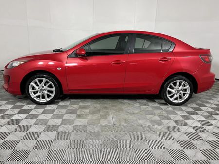 2014-Mazda-3-16-Dynamic_18