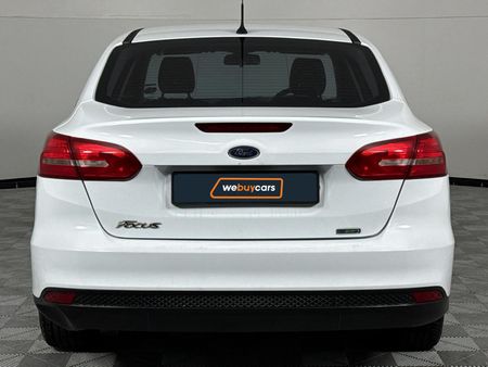 2016-Ford-Focus-10-EcoBoost-Ambiente-Auto_17