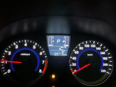 2016-Hyundai-Accent-16-Fluid-Auto-5-dr_2