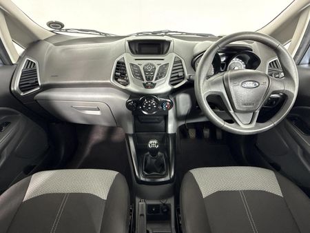 2015-Ford-EcoSport-15-TiVCT-Ambiente_1