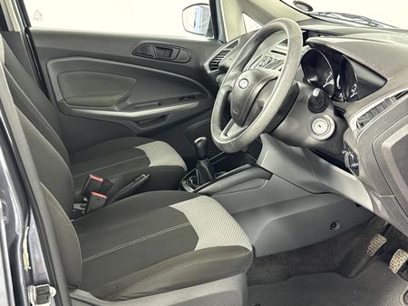 2015-Ford-EcoSport-15-TiVCT-Ambiente_8