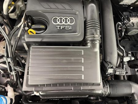 2015-Audi-A1-14-TFSI-3-dr-SE-Auto-30-TFSI_10
