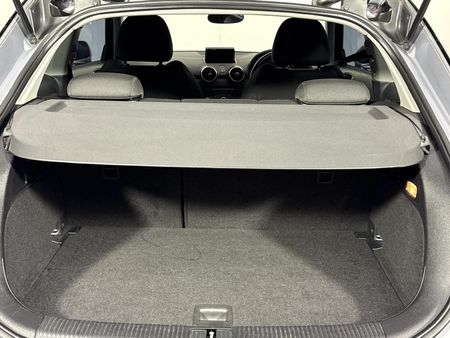2015-Audi-A1-14-TFSI-3-dr-SE-Auto-30-TFSI_11