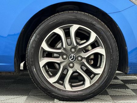 2016-Mazda-2-15-Individual-5-dr-Auto_5