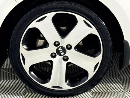 2014-Kia-Rio-14-Tec-5-dr_4