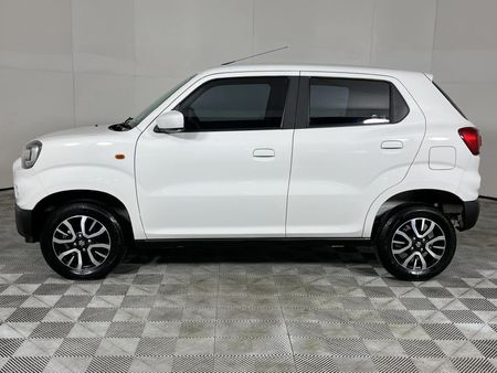 2024-Suzuki-S-Presso-10-GL_19