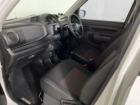 2024-Suzuki-S-Presso-10-GL_8