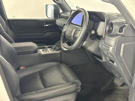 2024-Toyota-Land-Cruiser-Prado-VX-R-28GD-Auto_10