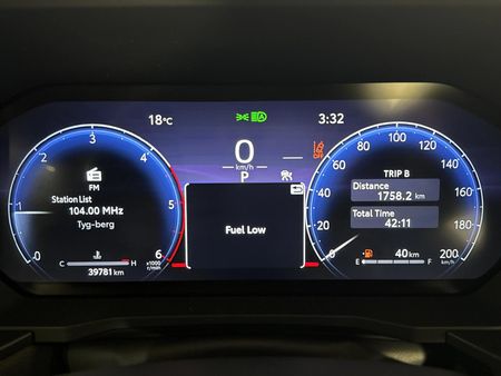 2024-Toyota-Land-Cruiser-Prado-VX-R-28GD-Auto_7