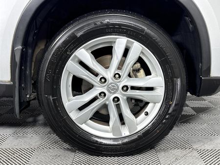 2011-Nissan-X-Trail-20-dCi-4x2-XE_5