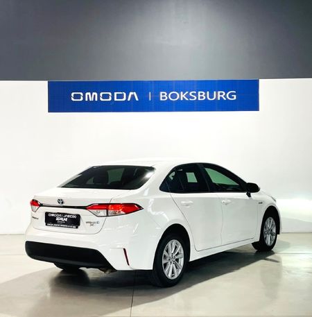 2025-Toyota-Corolla-18-XS-Hybrid-Auto_4