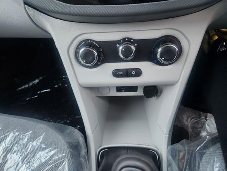 2026-TATA-Tiago-12-XM_19