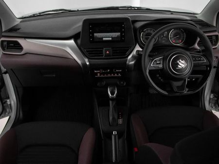 2026-Suzuki-Fronx-15-GL_13