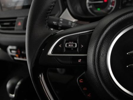 2026-Suzuki-Fronx-15-GL_16