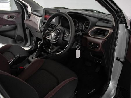 2026-Suzuki-Fronx-15-GL_18