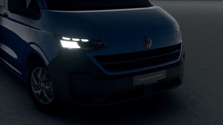 2026-Volkswagen-Transporter-Crew-Bus-20TDI-Lwb-Auto-4Mot-125kw-8-Seat_9