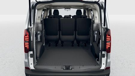 2026-Volkswagen-Transporter-Crew-Bus-20TDI-Auto-4M-125kW-5-Seat_5