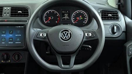 2026-Volkswagen-Polo-Vivo-14_10