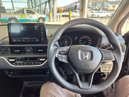 2026-Honda-Amaze-12-Trend_12