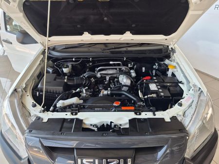 2026-Isuzu-D-Max-250C-Fleetside-Single-Cab_7