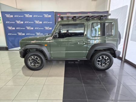 2026-Suzuki-Jimny-15-GLX_3