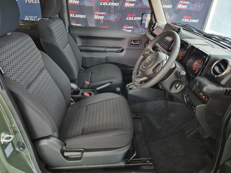 2026-Suzuki-Jimny-15-GLX_8