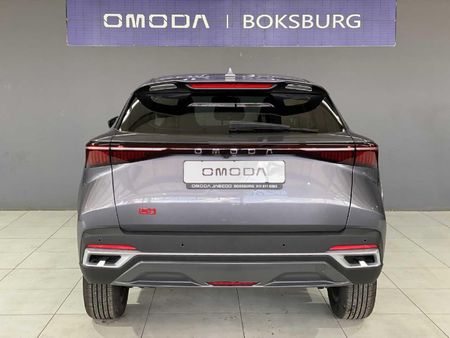 2026-Omoda-C5-15T-Street-Plus_4