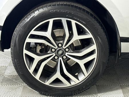 2019-Land-Rover-Range-Rover-Evoque-20-D-SE-132kW-D180_7