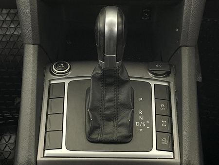 2016-Volkswagen-Amarok-20-BiTDI-Highline-132kW-4Motion-Auto-Double-Cab_10