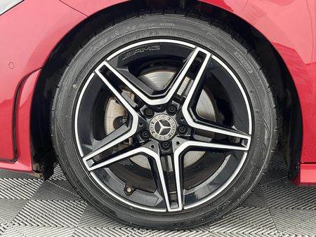 2023-Mercedes-Benz-CLA-200-Progressive_16