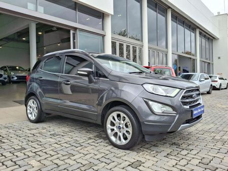 2021-Ford-EcoSport-10-EcoBoost-Titanium_0
