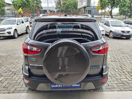 2021-Ford-EcoSport-10-EcoBoost-Titanium_4