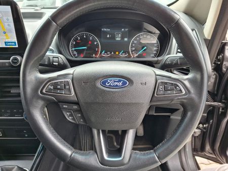 2021-Ford-EcoSport-10-EcoBoost-Titanium_8