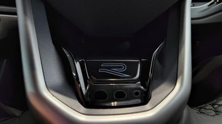 2026-Volkswagen-Polo-10-TSI-R-Line-Auto_18