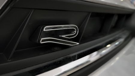 2026-Volkswagen-Polo-10-TSI-R-Line-Auto_3