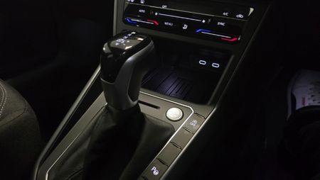 2026-Volkswagen-Polo-10-TSI-R-Line-Auto_7
