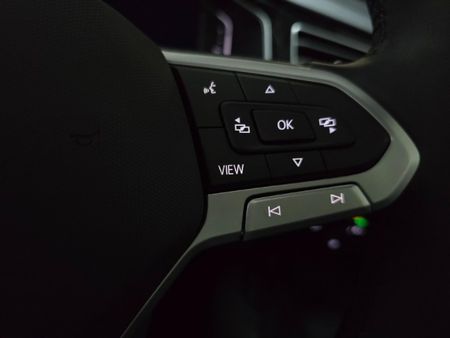 2022-Volkswagen-Polo-10-TSI-R-Line-Auto_21