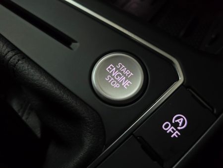 2022-Volkswagen-Polo-10-TSI-R-Line-Auto_23