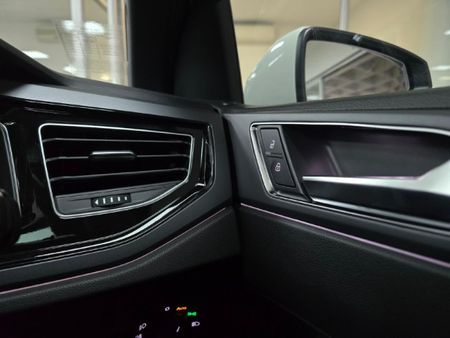 2022-Volkswagen-Polo-10-TSI-R-Line-Auto_25