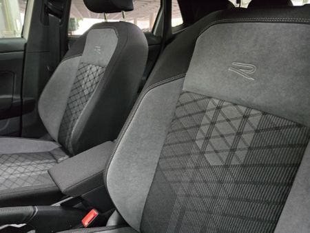 2022-Volkswagen-Polo-10-TSI-R-Line-Auto_4