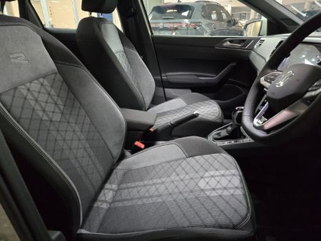 2022-Volkswagen-Polo-10-TSI-R-Line-Auto_8