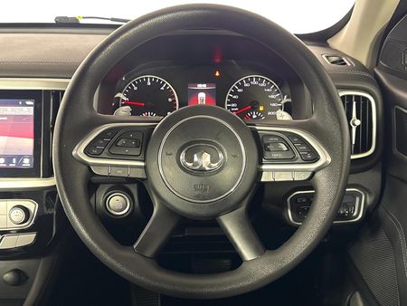 2021-GWM-P-Series-PV-20-TD-LS-Auto-Double-Cab_11