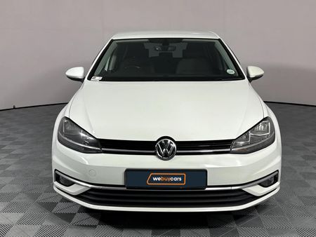 2018-Volkswagen-Golf-VII-10-TSI-Comfortline_15