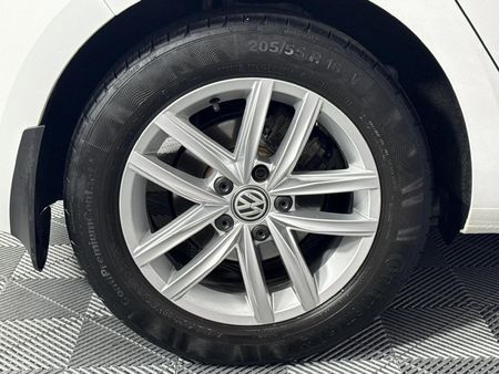2018-Volkswagen-Golf-VII-10-TSI-Comfortline_7