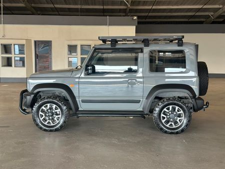 2023-Suzuki-Jimny-15-GLX_5