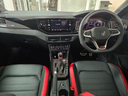 2026-Volkswagen-Polo-20-GTI-Auto-147kW_12
